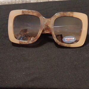 Vigoss Women's Tortoise Shell Sunglasses